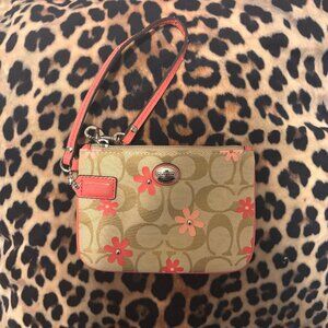 Coach Limited Edition Daisy Signature Floral Canvas Brown Clutch Wristlet *Read